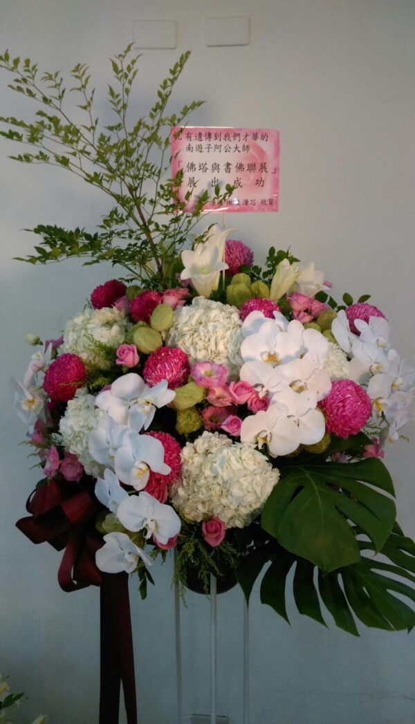 畫展展覽時尚花藍
