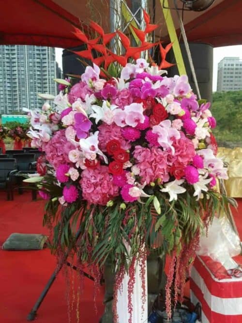開工動土典禮羅馬柱花籃