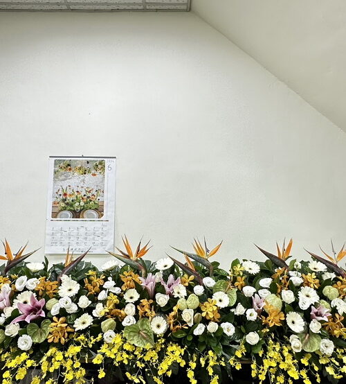 靈前供花